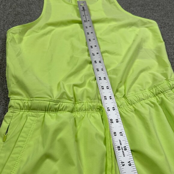 The North Face NWT Never Stop Wearing Adventure Dress Skort Neon Green Small - Picture 5 of 6